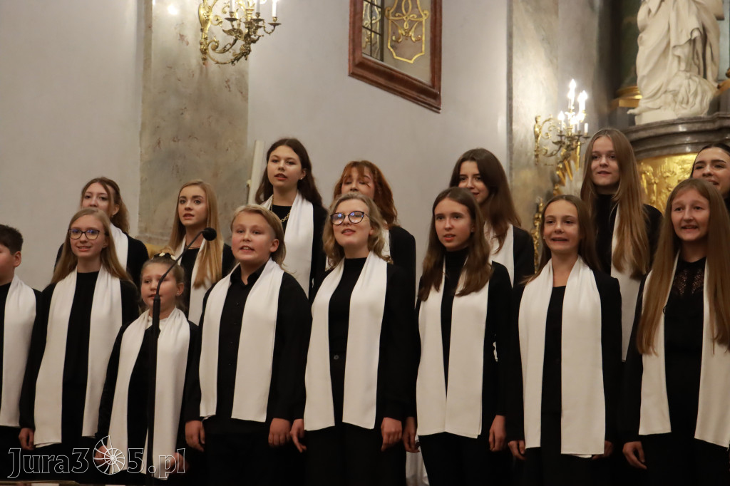 Fotorelacja: XII Międzynarodowy Festiwal Pieśni Maryjnej Częstochowa - Koziegłowy