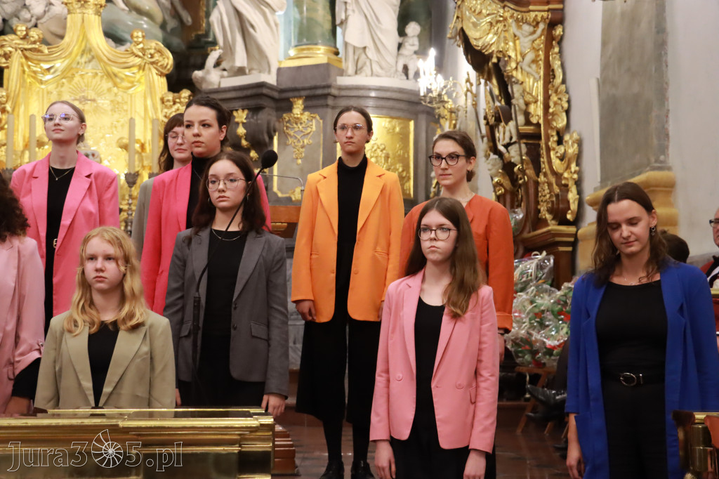 Fotorelacja: XII Międzynarodowy Festiwal Pieśni Maryjnej Częstochowa - Koziegłowy