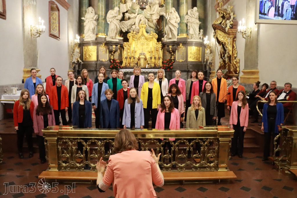 Fotorelacja: XII Międzynarodowy Festiwal Pieśni Maryjnej Częstochowa - Koziegłowy