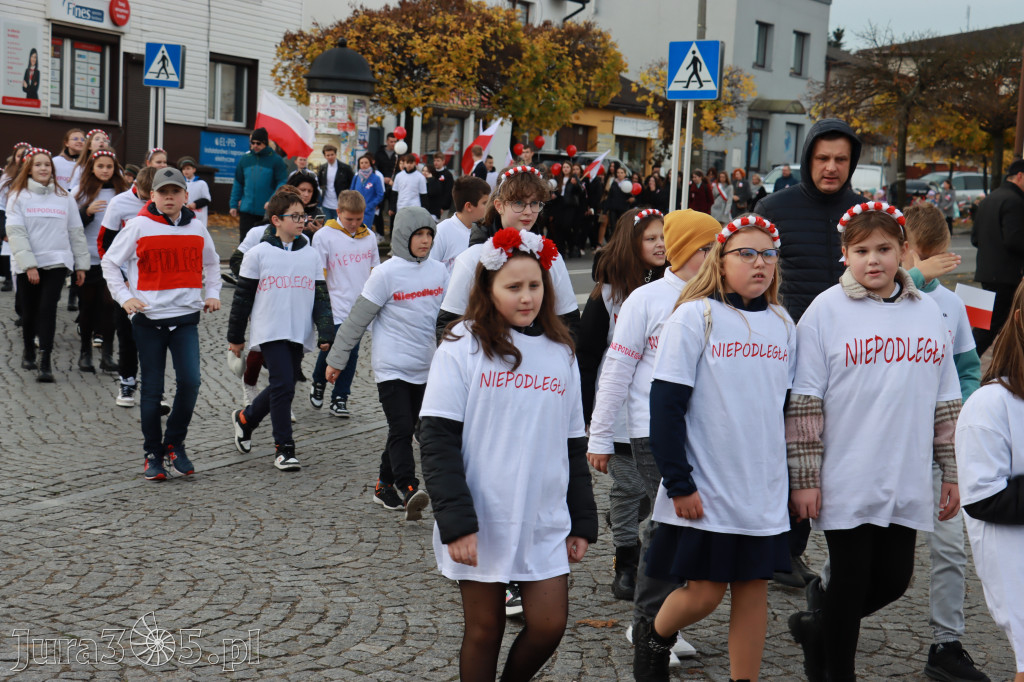 Fotorelacja Koziegłowy: Uroczystość 105. Rocznicy Odzyskania przez Polskę Niepodległości.