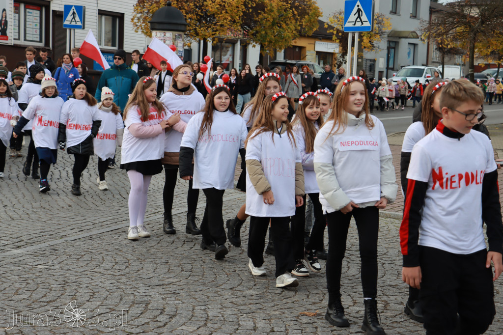 Fotorelacja Koziegłowy: Uroczystość 105. Rocznicy Odzyskania przez Polskę Niepodległości.