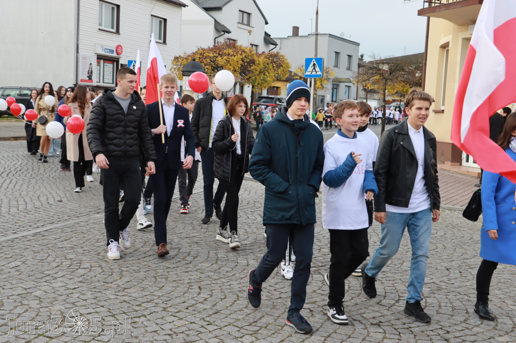 Fotorelacja Koziegłowy: Uroczystość 105. Rocznicy Odzyskania przez Polskę Niepodległości.