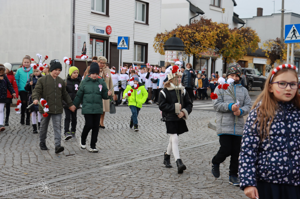 Fotorelacja Koziegłowy: Uroczystość 105. Rocznicy Odzyskania przez Polskę Niepodległości.