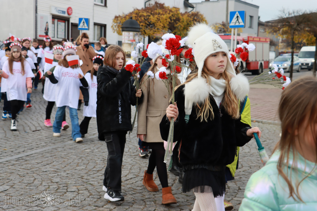 Fotorelacja Koziegłowy: Uroczystość 105. Rocznicy Odzyskania przez Polskę Niepodległości.