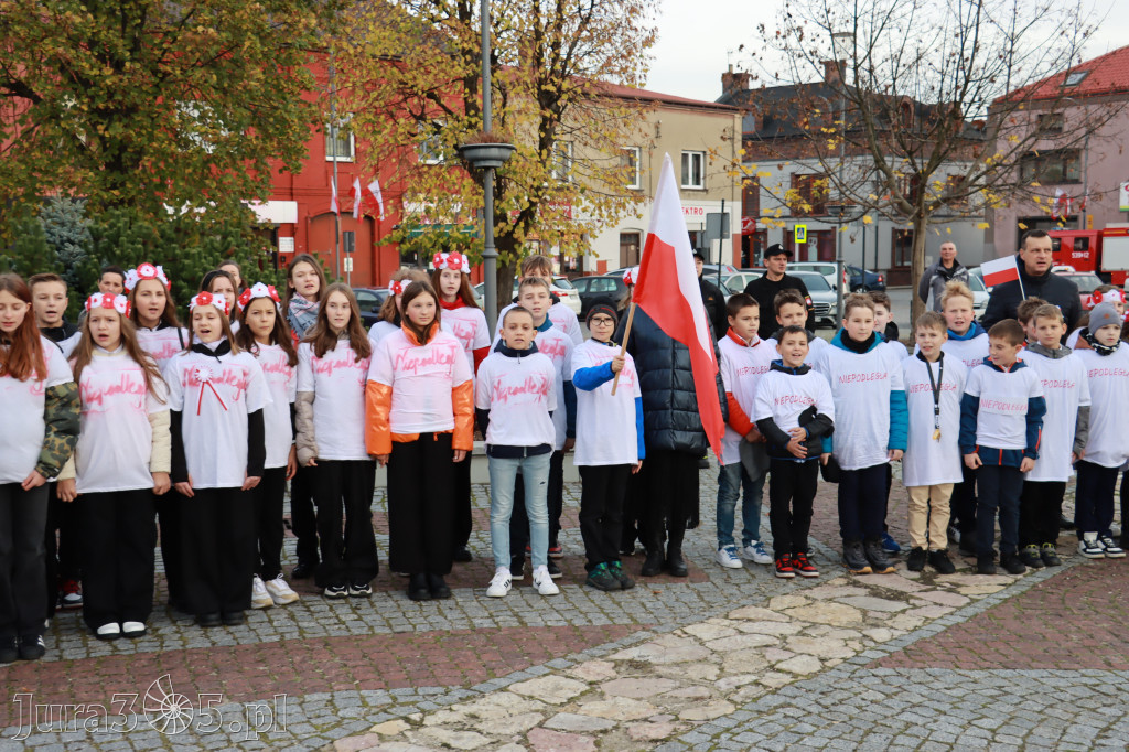 Fotorelacja Koziegłowy: Uroczystość 105. Rocznicy Odzyskania przez Polskę Niepodległości.
