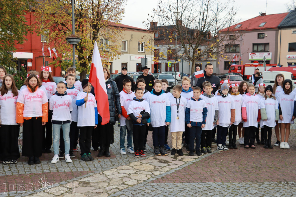 Fotorelacja Koziegłowy: Uroczystość 105. Rocznicy Odzyskania przez Polskę Niepodległości.