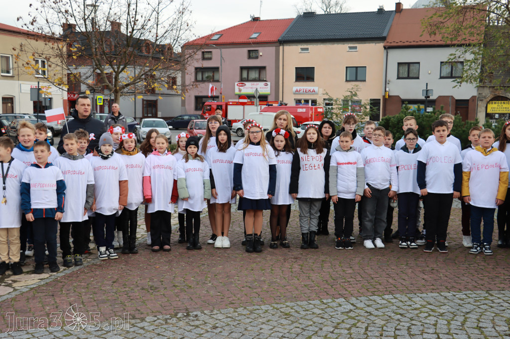 Fotorelacja Koziegłowy: Uroczystość 105. Rocznicy Odzyskania przez Polskę Niepodległości.