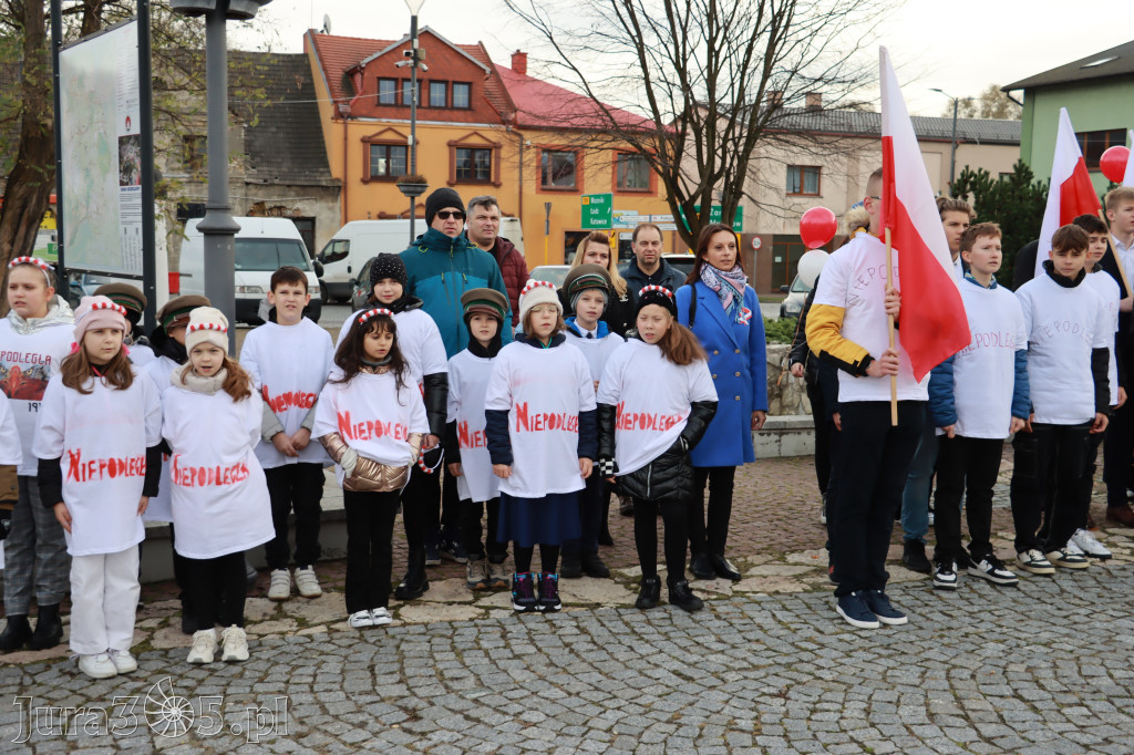 Fotorelacja Koziegłowy: Uroczystość 105. Rocznicy Odzyskania przez Polskę Niepodległości.