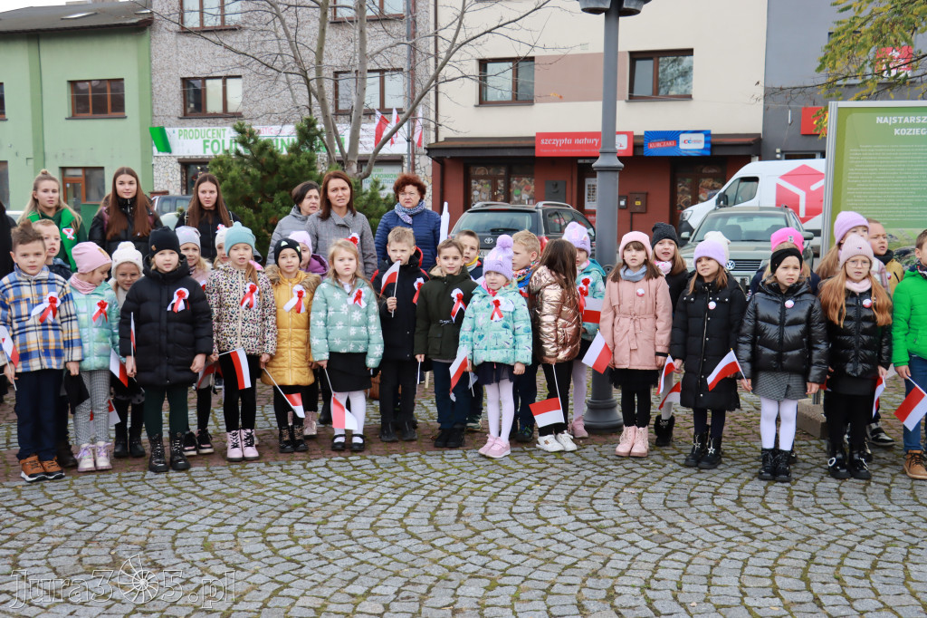Fotorelacja Koziegłowy: Uroczystość 105. Rocznicy Odzyskania przez Polskę Niepodległości.