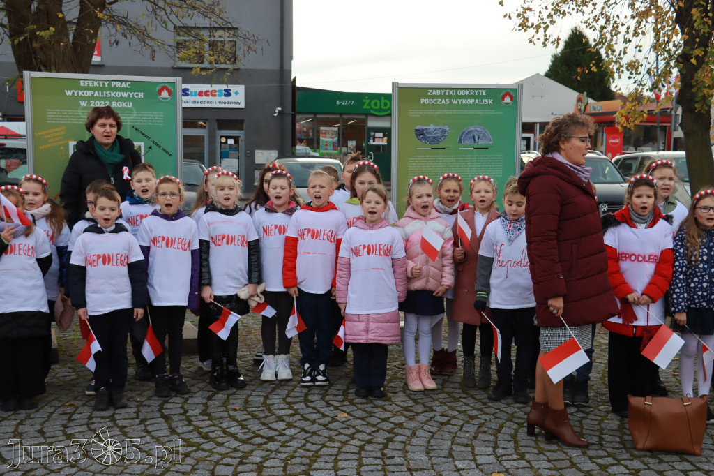 Fotorelacja Koziegłowy: Uroczystość 105. Rocznicy Odzyskania przez Polskę Niepodległości.