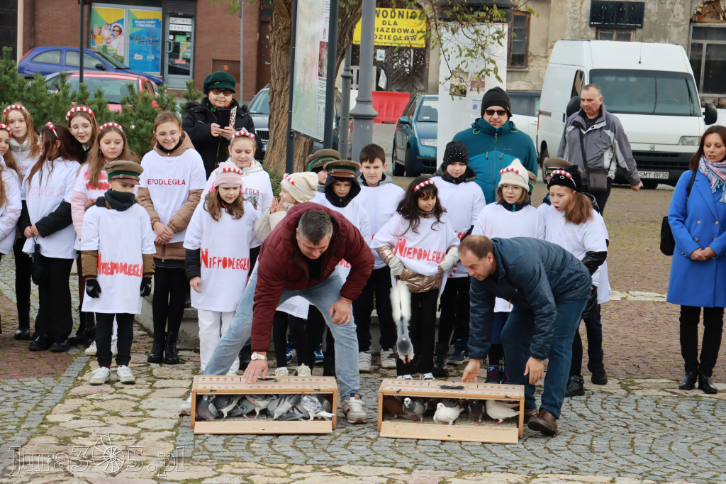 Fotorelacja Koziegłowy: Uroczystość 105. Rocznicy Odzyskania przez Polskę Niepodległości.