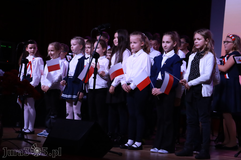 Fotorelacja Koziegłowy: Uroczystość 105. Rocznicy Odzyskania przez Polskę Niepodległości.