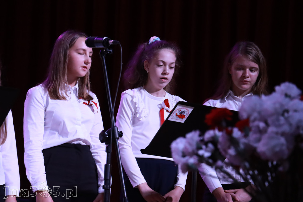 Fotorelacja Koziegłowy: Uroczystość 105. Rocznicy Odzyskania przez Polskę Niepodległości.