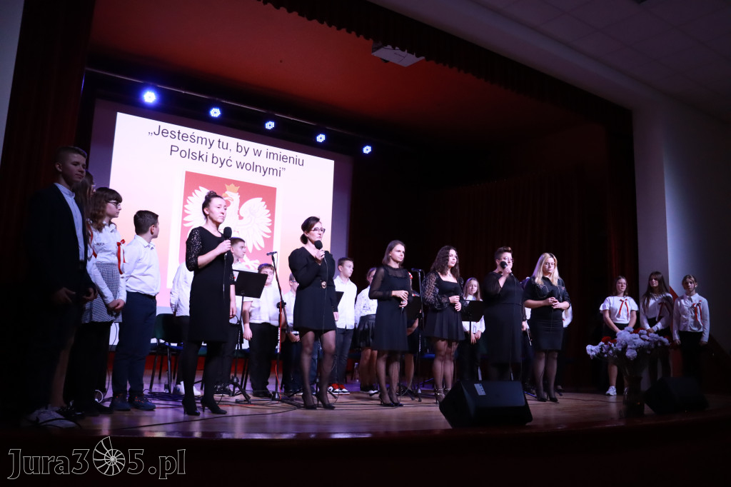 Fotorelacja Koziegłowy: Uroczystość 105. Rocznicy Odzyskania przez Polskę Niepodległości.