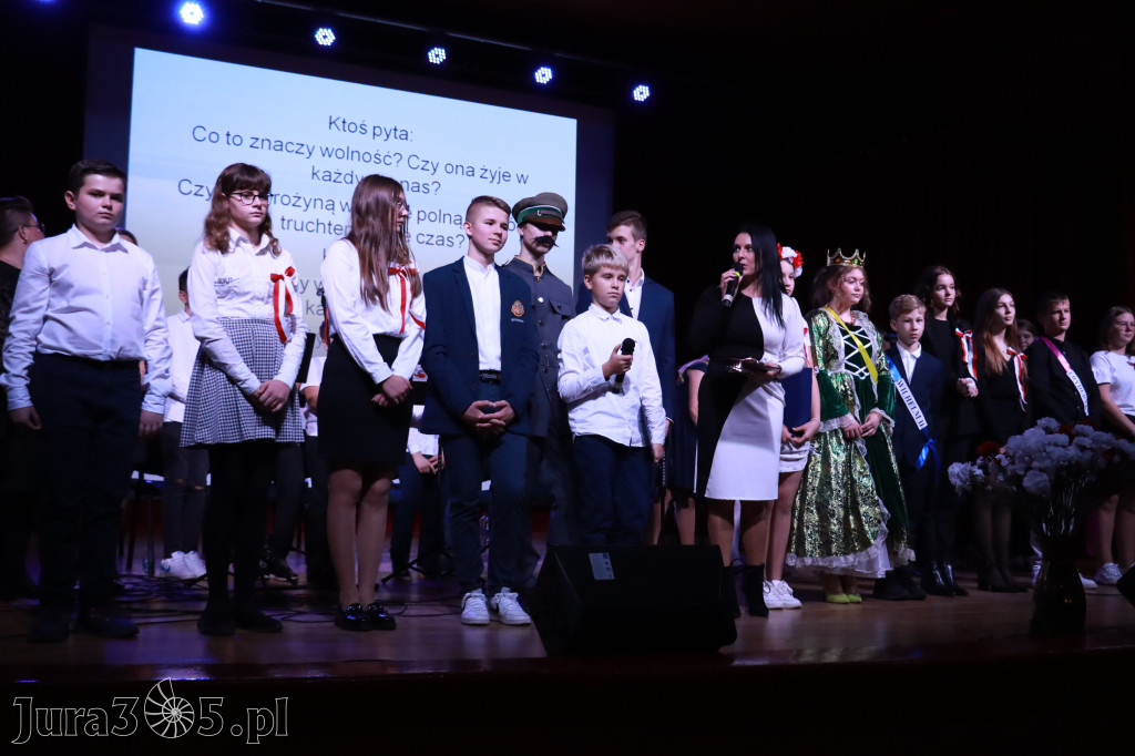 Fotorelacja Koziegłowy: Uroczystość 105. Rocznicy Odzyskania przez Polskę Niepodległości.
