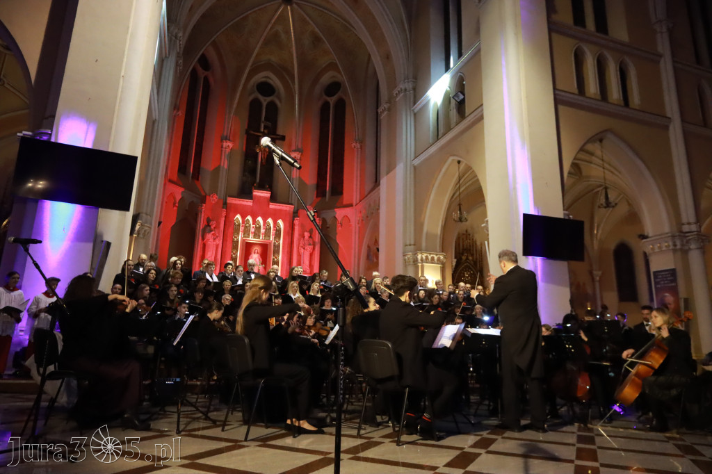 Fotorelacja: Koncert Cecyliański w Zawierciu