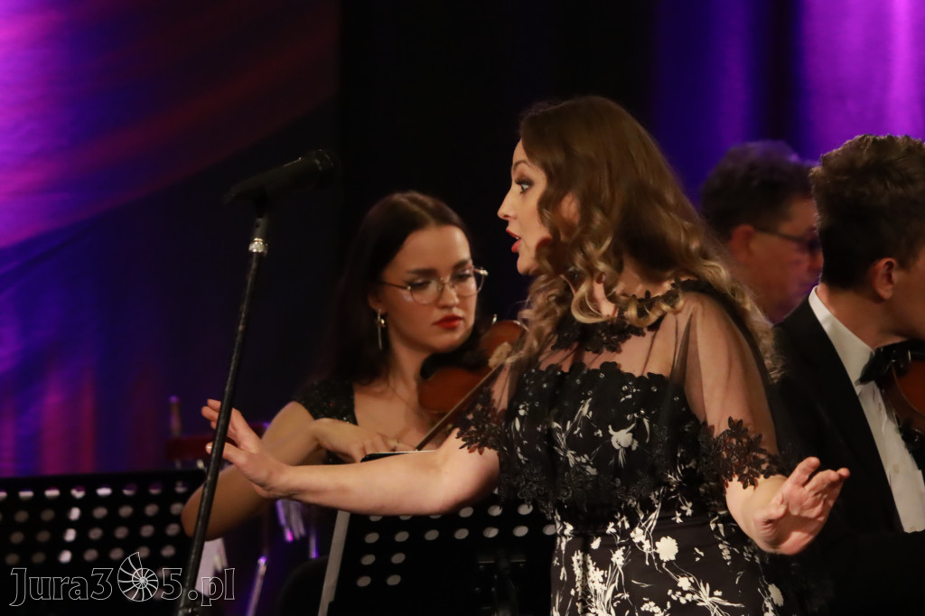 Fotorelacja: Noworoczny Aperitif...  cz. I w Filharmonii Jurajskiej