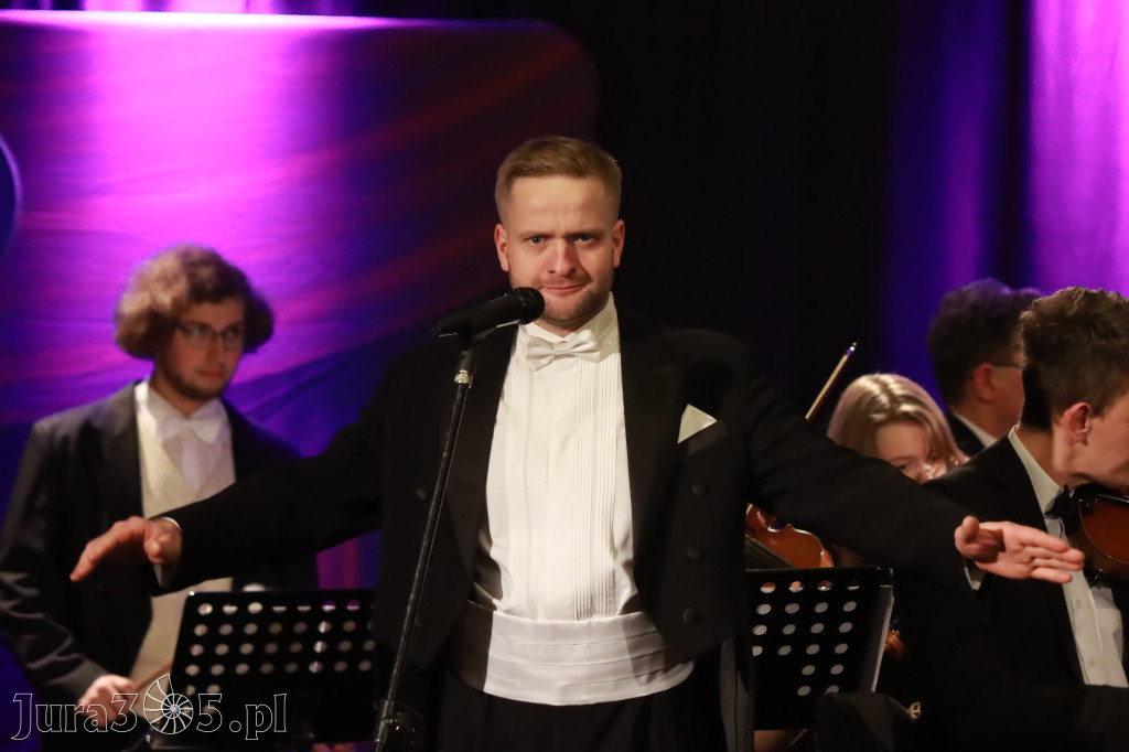 Fotorelacja: Noworoczny Aperitif...  cz. I w Filharmonii Jurajskiej