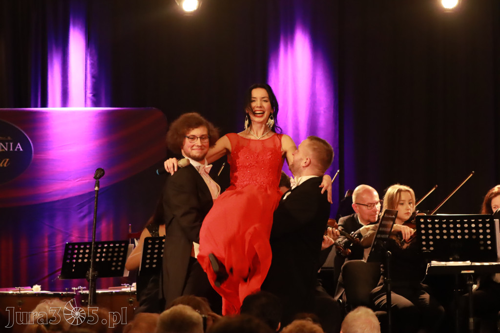 Fotorelacja: Noworoczny Aperitif...  cz. II w Filharmonii Jurajskiej