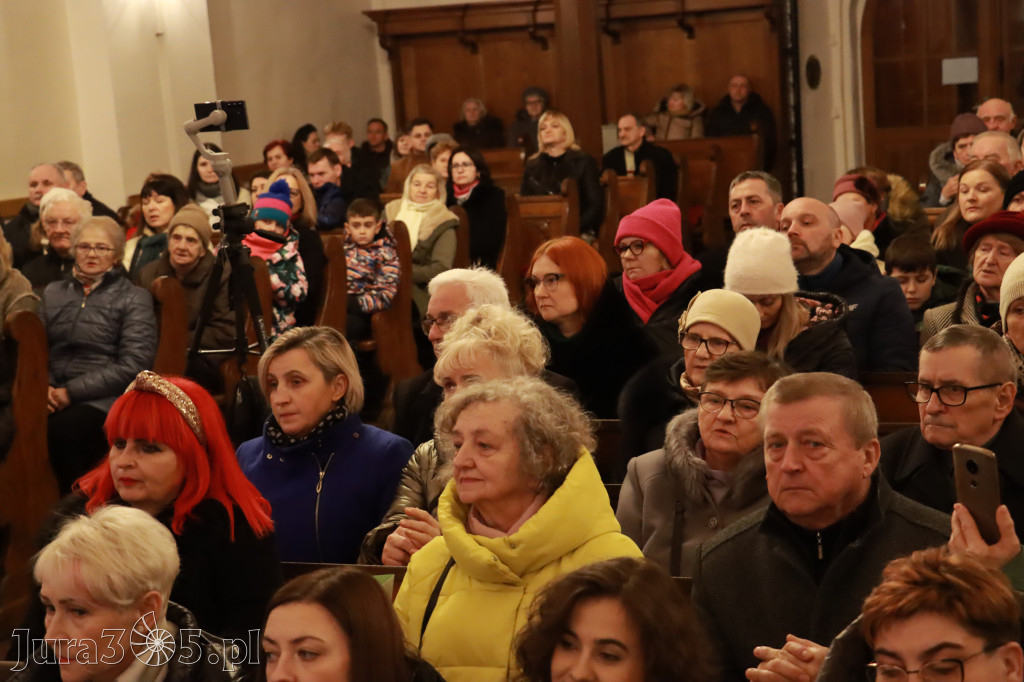  Fotorelacja: Koncert Kolęd w Kroczycach.