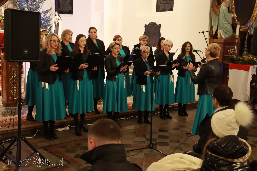  Fotorelacja: Koncert Kolęd w Kroczycach.