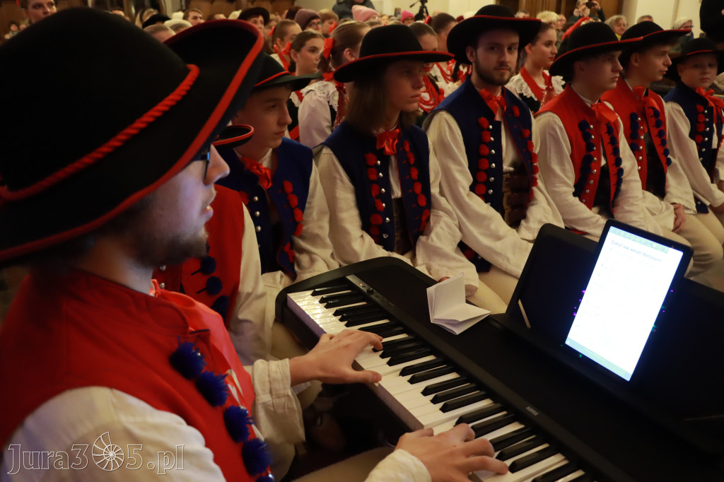  Fotorelacja: Koncert Kolęd w Kroczycach.