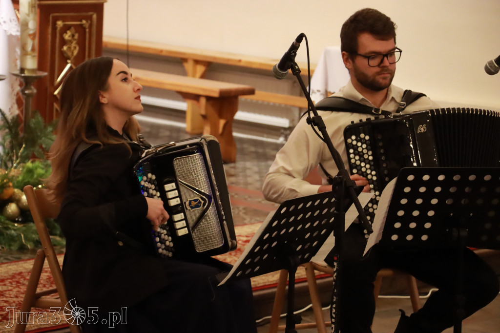  Fotorelacja: Koncert Kolęd w Kroczycach.
