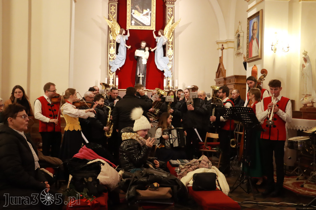  Fotorelacja: Koncert Kolęd w Kroczycach.