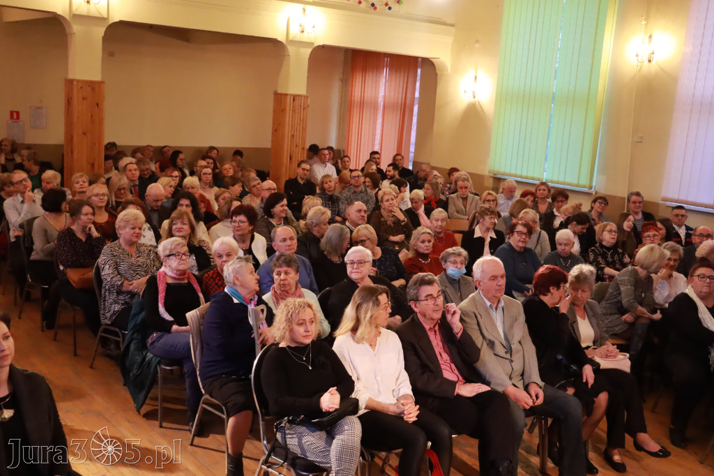 Fotorelacja: POCZTÓWKA Z PARYŻA Koncert Filharmonia Jurajska