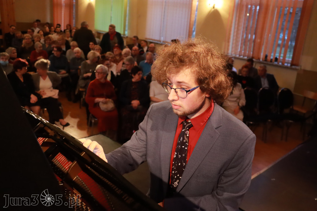 Fotorelacja: POCZTÓWKA Z PARYŻA Koncert Filharmonia Jurajska