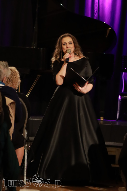 Fotorelacja: POCZTÓWKA Z PARYŻA Koncert Filharmonia Jurajska