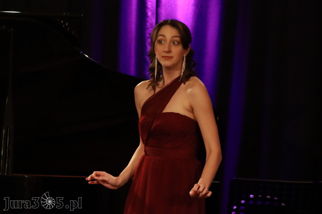 Fotorelacja: POCZTÓWKA Z PARYŻA Koncert Filharmonia Jurajska