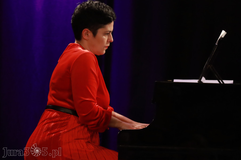 Fotorelacja: POCZTÓWKA Z PARYŻA Koncert Filharmonia Jurajska
