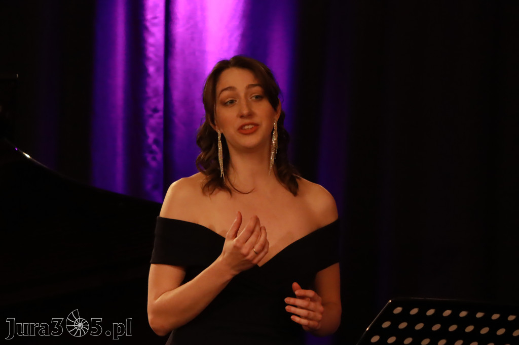 Fotorelacja: POCZTÓWKA Z PARYŻA Koncert Filharmonia Jurajska