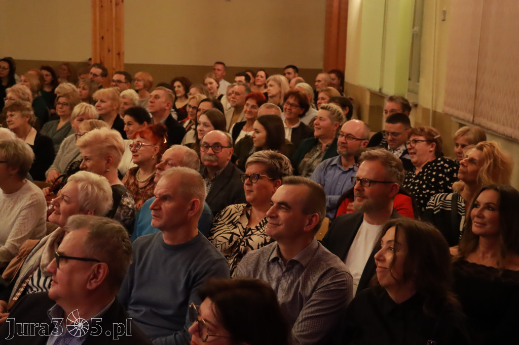 Fotorelacja: POCZTÓWKA Z PARYŻA Koncert Filharmonia Jurajska