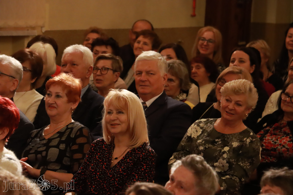 Fotorelacja: POCZTÓWKA Z PARYŻA Koncert Filharmonia Jurajska