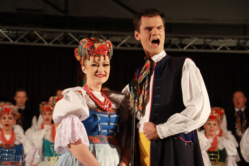 Fotorelacja: Zespół Pieśni i Tańca Śląsk w Łzach.