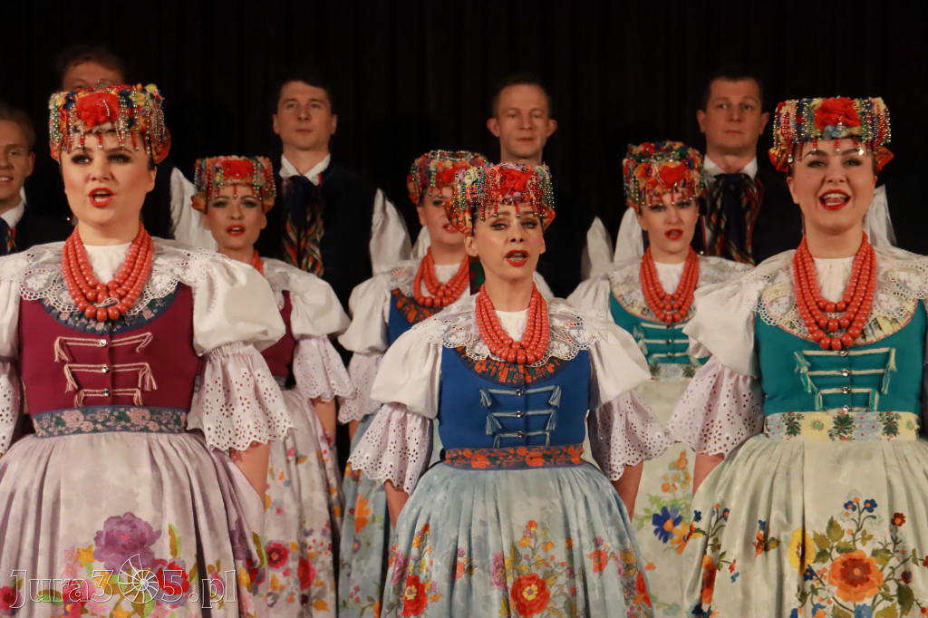 Fotorelacja: Zespół Pieśni i Tańca Śląsk w Łzach.