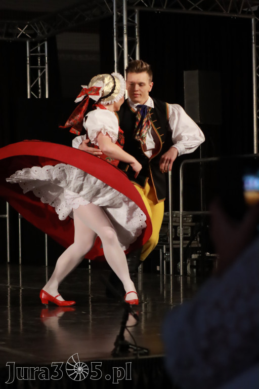 Fotorelacja: Zespół Pieśni i Tańca Śląsk w Łzach.