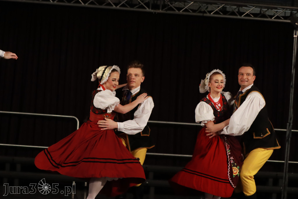 Fotorelacja: Zespół Pieśni i Tańca Śląsk w Łzach.