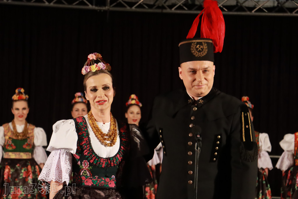 Fotorelacja: Zespół Pieśni i Tańca Śląsk w Łzach.