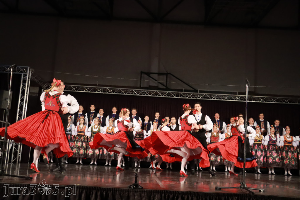 Fotorelacja: Zespół Pieśni i Tańca Śląsk w Łzach.
