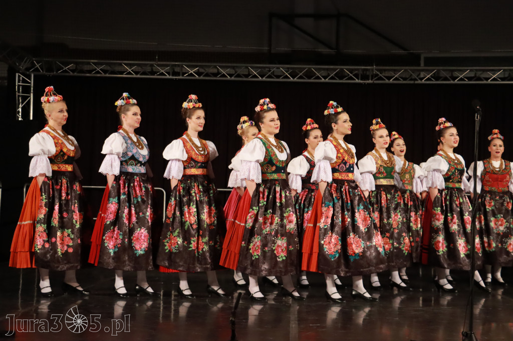 Fotorelacja: Zespół Pieśni i Tańca Śląsk w Łzach.