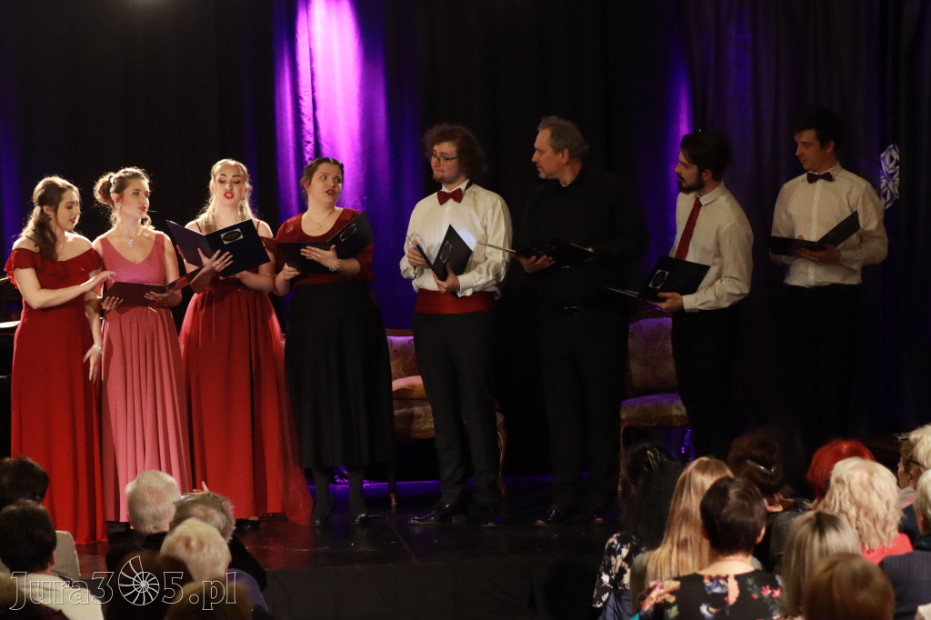 Fotorelacja: Rozśpiewane Przedwiośnie w Filharmonii Jurajskiej
