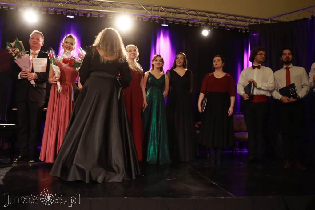 Fotorelacja: Rozśpiewane Przedwiośnie w Filharmonii Jurajskiej