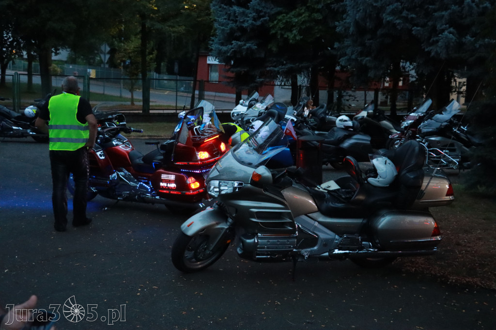 Fotorelacja: Nocna Parada Motocyklowa w Zawierciu