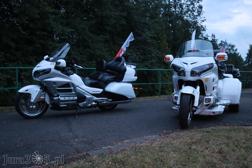 Fotorelacja: Nocna Parada Motocyklowa w Zawierciu