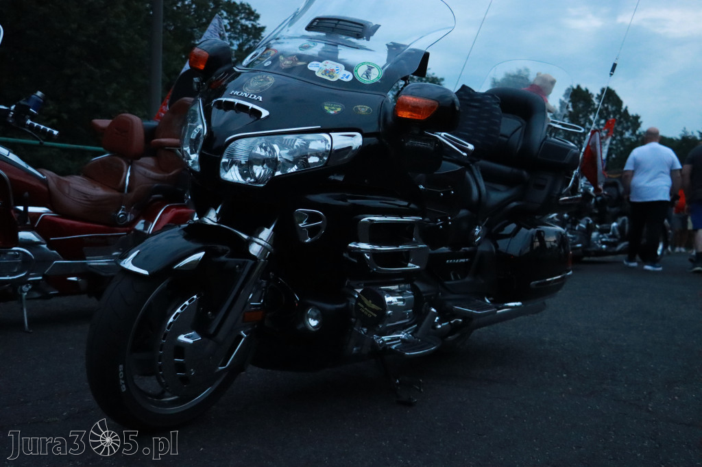 Fotorelacja: Nocna Parada Motocyklowa w Zawierciu