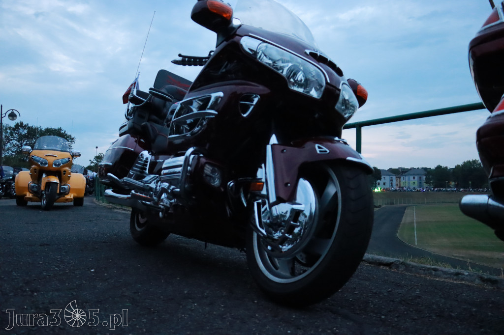 Fotorelacja: Nocna Parada Motocyklowa w Zawierciu