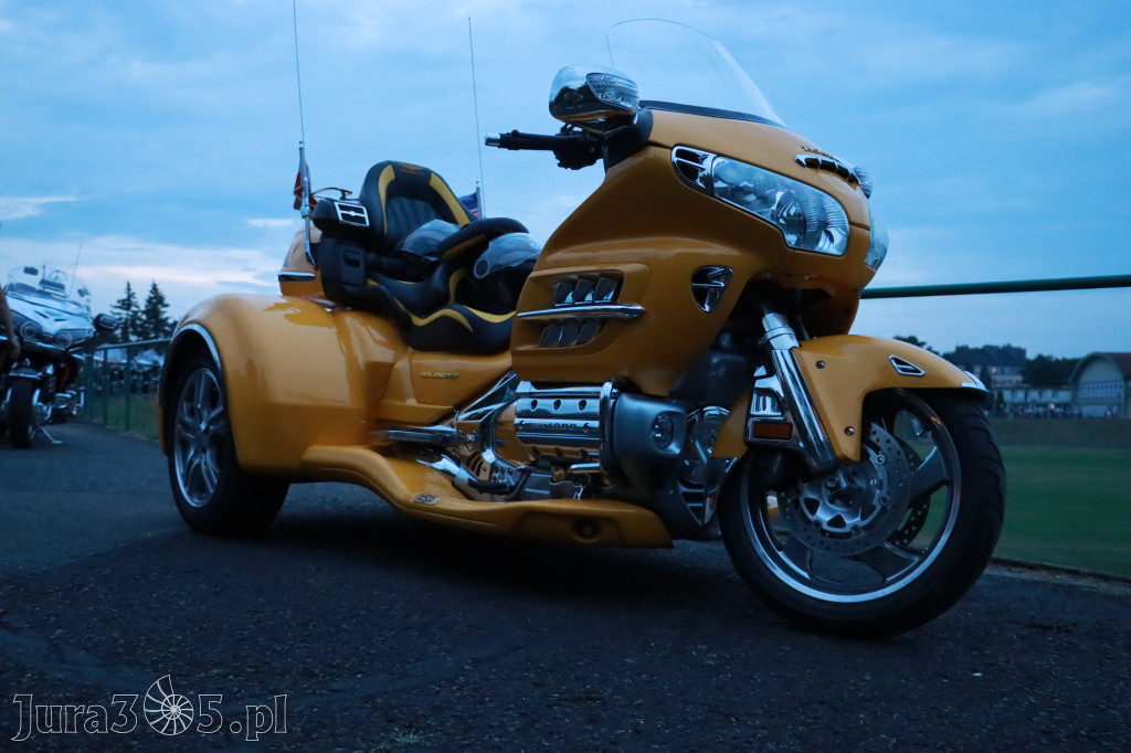 Fotorelacja: Nocna Parada Motocyklowa w Zawierciu